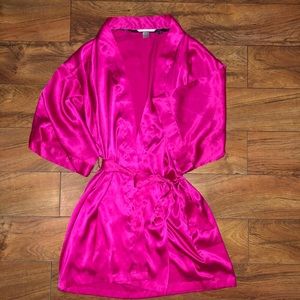 Victoria’s Secret Satin Robe Hot Pink S/M